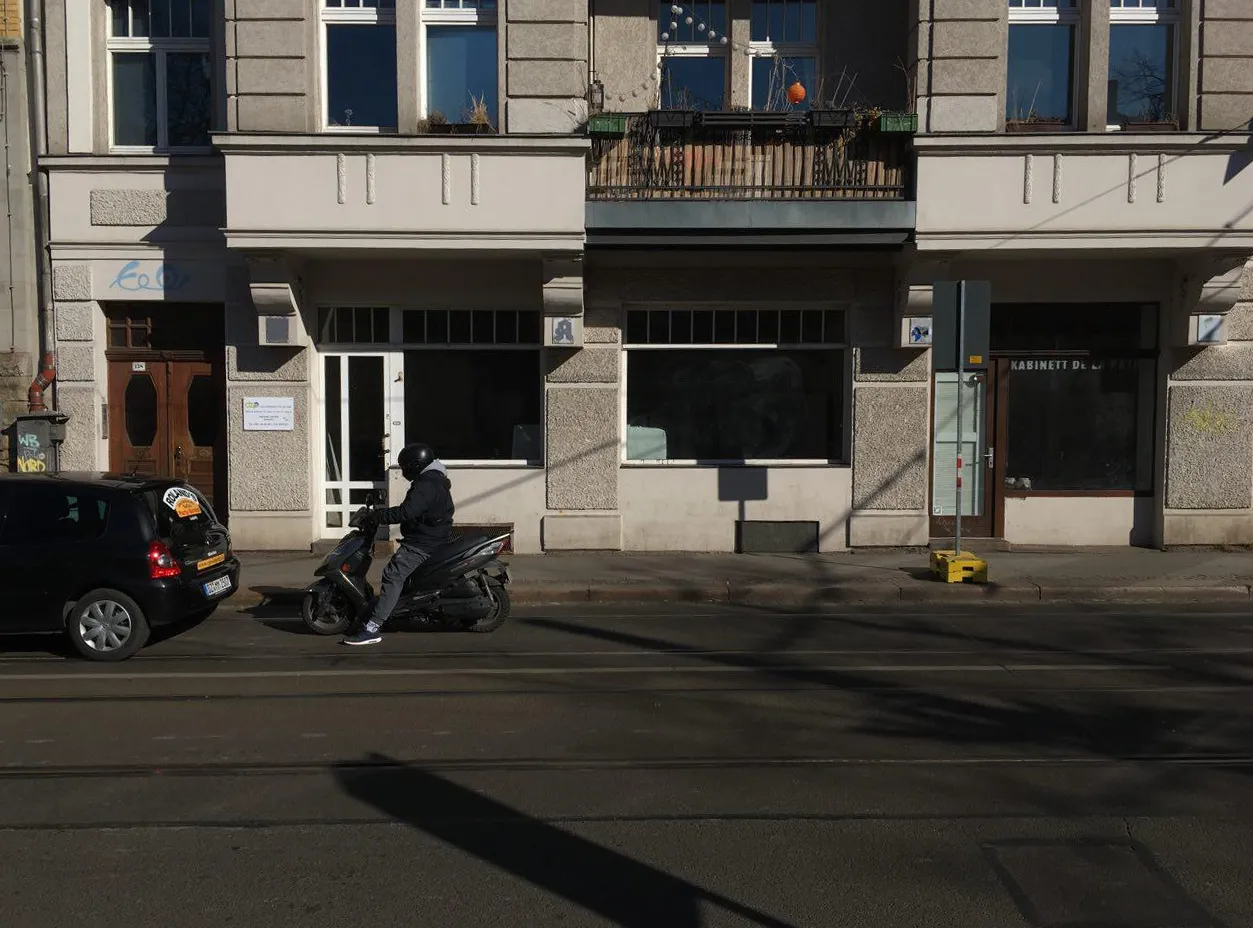 View from the Rathaus Leutzsch bus stop